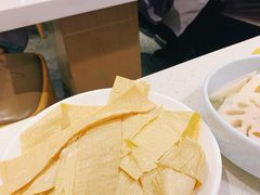 鲜豆皮-麻辣空间·清油火锅(水井沟店)