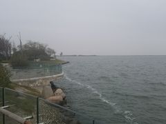 -上海滴水湖皇冠假日酒店