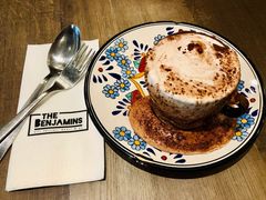 脏脏拿铁-Benjamin Browns Bistro & Bakery