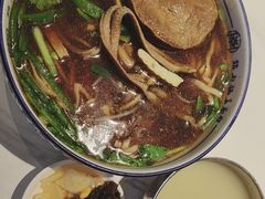 -镇南锅盖面馆(解放路店)