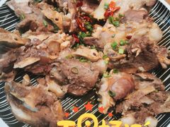 特色叫花骨-有红鸡毛店·川菜(建设路店)