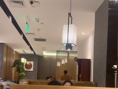 -闫府私房菜·老字号(恒隆店)