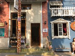 门面-长颈鹿咖啡(大学路店)