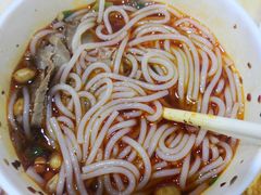 -覃肥叔桂林米粉(粮道街店)