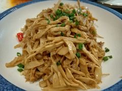 -老板很二(吉大店)