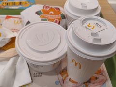 -麦当劳(轻轨曹杨路店)