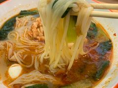 -二钢串叔麻辣烫(华龙大厦店)