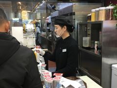 -南城香·饭香串香馄饨香(青年路店)