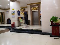 -九号公馆(秦岭路店)