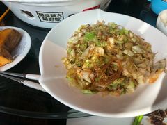 炝炒圆白菜粉丝-旺顺阁鱼头泡饼(常营店)