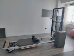 -无界瑜伽普拉提