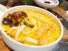 -云海肴·汽锅鸡·云南菜(天山百盛优客店)