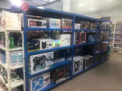 -逝水玩具折扣店