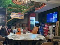 -顶峰夜宴·龙虾烧烤大排档(九江学院店)