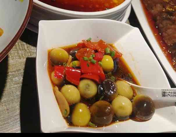 桂花藕时尚餐厅(银泰店)-"心心念念又来桂花藕啦!这次待着我的肚子里.