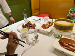 -贝勒爷·酥不腻烤鸭