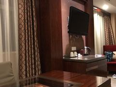 -南京金鹰皇冠假日酒店