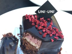 -UNI UNI(环亚凯瑟琳店)
