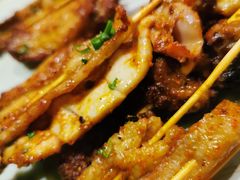 -何师烧烤Pro ·江湖川菜·小龙虾·精酿(太古里旗舰店)