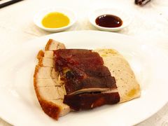 乳豬燒腩仔扎肉三拼-顶好海鲜酒家