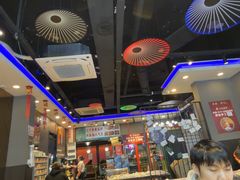 -老街烧烤大排档·地道湖北菜·龙虾馆(汉口火车站店)