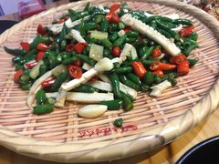 -二孃鸡爪爪(东郊记忆店)