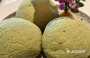 Bamboo燕 Matcha Snow Cap Bun