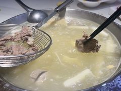 -浪里寻·臻牛养生牛肉火锅(方圆荟店)