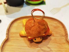 -水桶王国主题餐厅·聚会·生日派对·亲子活动·家庭套餐(亚龙湾希尔顿店)