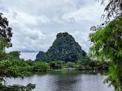 -星湖旅游景区七星岩