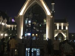 -LENBACH兰巴赫西餐啤酒坊(大连东港店)