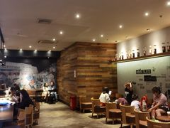 -星巴克臻选(上海长风大悦城店)