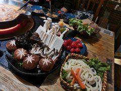 -湊湊火锅·茶憩(上海合生汇店)