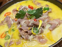 -雀舞云南菜(天津天河城购物中心店)