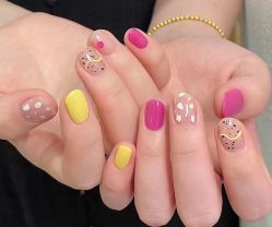 -UMl Nail 尤米美甲美睫半永久