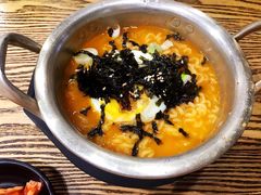 辛拉面-吴草鸡爪오초닭발韩食堂(融恒盈嘉中心店)