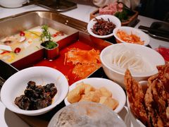 -九鼎轩脆毛肚火锅(南京东路店)