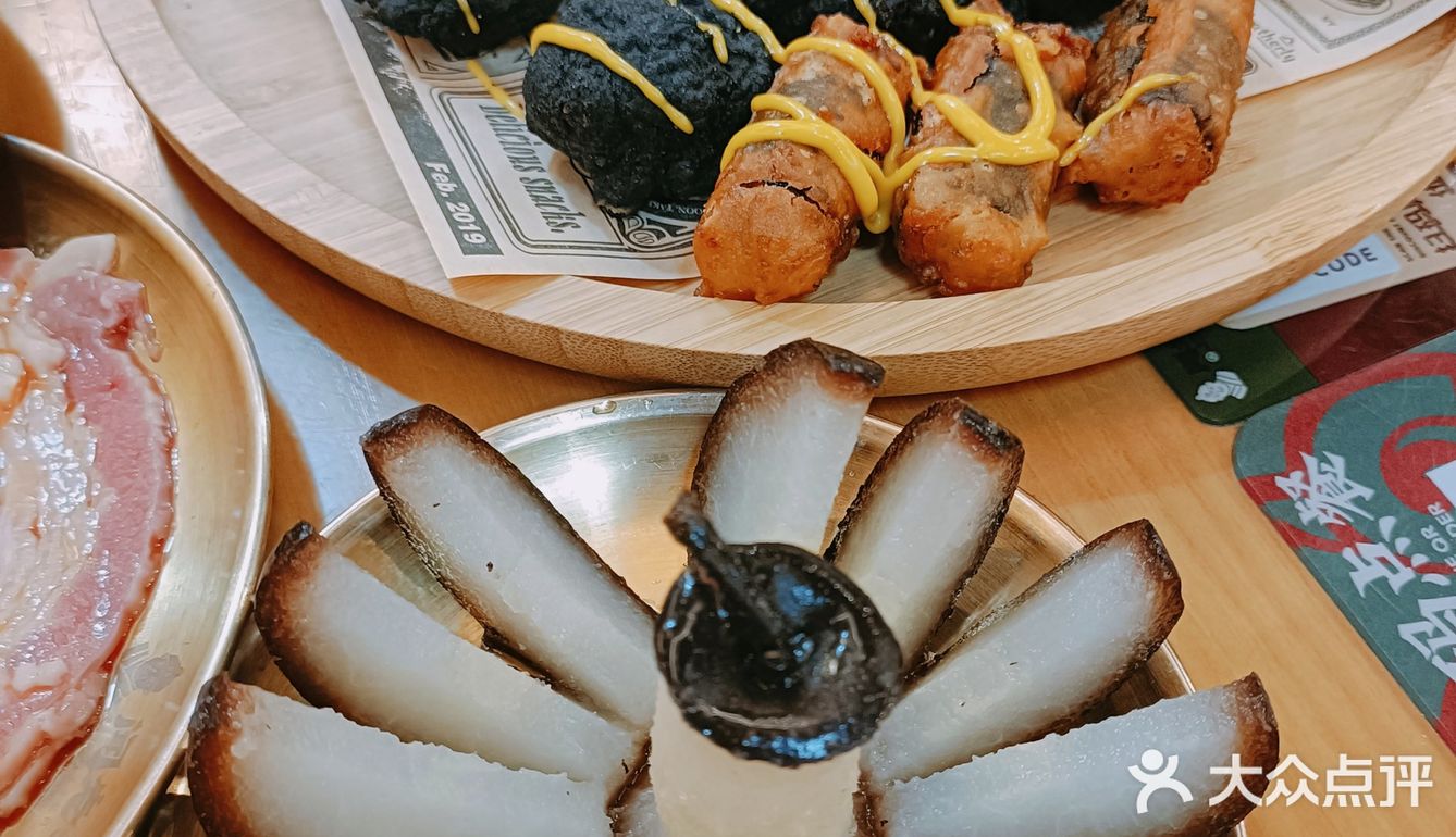 来这里吃烤肉的最终结果是肚饱眼还馋❗