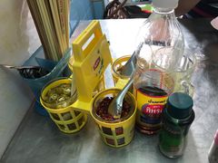 -榮泰米粉湯(Left Shop)