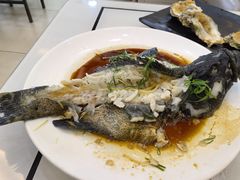 -覃记海鲜美食餐厅