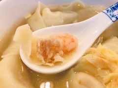 -笑来喜馄饨小笼工坊店(湖滨街店)