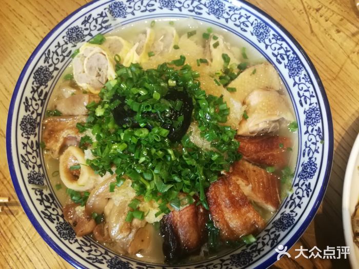 申阿婆·上海菜·小海鲜(国展店)老上海蒸三鲜图片