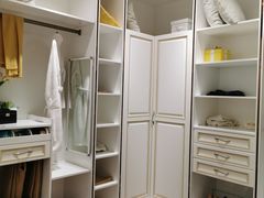 -索菲亚衣柜橱柜家具全屋定制(汶水红星店)