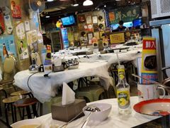 大堂-鲜入围煮花胶鸡海鲜火锅