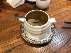 传统野鸽子汤-SEEUNARI西域娜依新疆菜(环宇广场店)