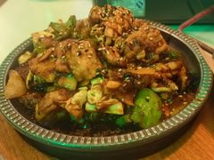 鱿鱼炒五花肉-富乐满韩国正宗炸鸡韩国料理(虹泉路店)