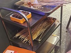 -钢管厂五区小郡肝串串香(蜀都万达店)