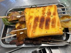 -内蒙古海拉尔烤羊腿·烤全羊·烧烤
