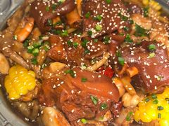-胖哥俩肉蟹煲(石家庄长安万达店)