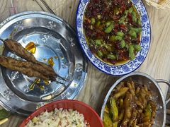 -江城燕子大排档(江汉路步行街店)